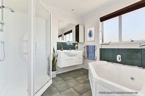 Photo of property in 30 Merton Road, Saint Johns, Auckland, 1072