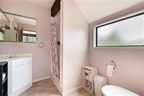 Photo of property in 6 Thorn Crescent, Fernhill, Queenstown, 9300