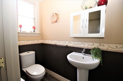 Photo of property in 152 Vogel Street, Woodville, 4920