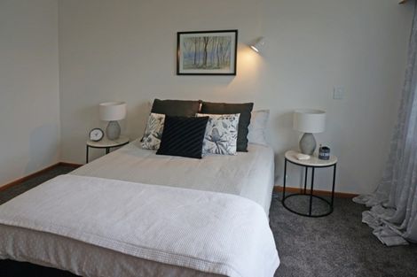 Photo of property in 2 Cruickshank Crescent, Rosedale, Invercargill, 9810