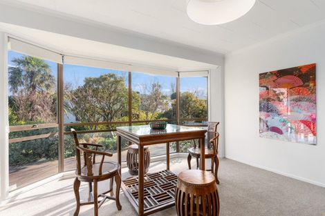 Photo of property in 3 Phoenix Avenue, Hokowhitu, Palmerston North, 4410