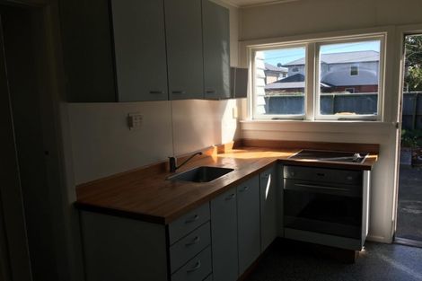 Photo of property in 11 Cadogan Street, Sydenham, Christchurch, 8023