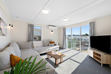 Photo of property in 35 Antrim Crescent, Wainuiomata, Lower Hutt, 5014