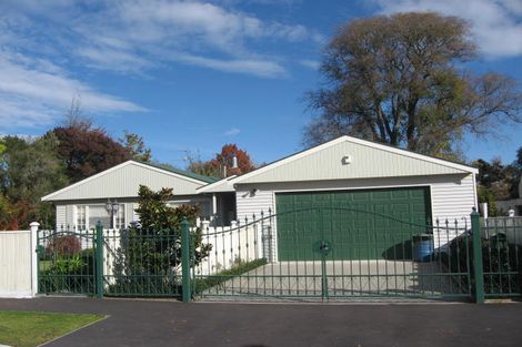 Photo of property in 25 Thornycroft Street, Fendalton, Christchurch, 8052