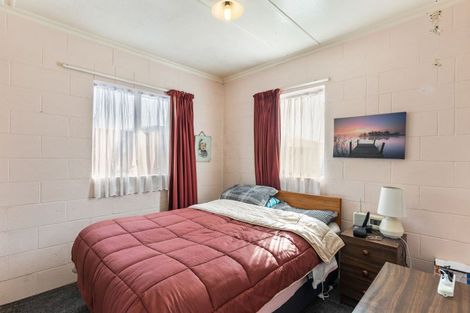 Photo of property in 242c Huatoki Street, Upper Vogeltown, New Plymouth, 4310