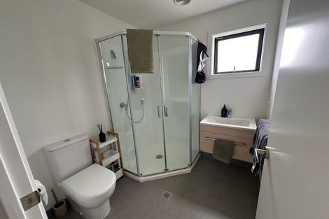 Photo of property in 7/12 Enderby Drive, Te Atatu Peninsula, Auckland, 0610