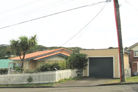 Photo of property in 14 Liffey Street, Island Bay, Wellington, 6023