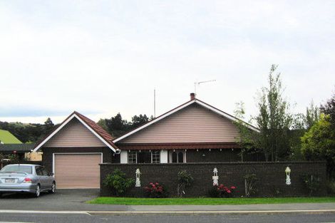 Photo of property in 2 Park Lane, Fairfield, Dunedin, 9018