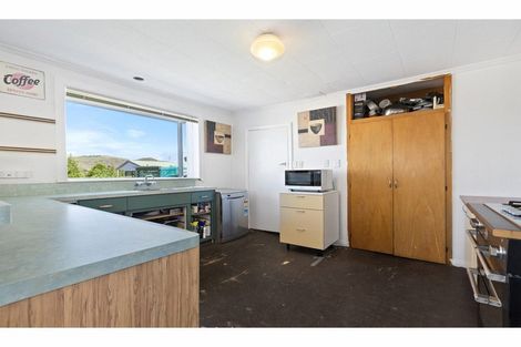 Photo of property in 72 Saint Johns Street, Woolston, Christchurch, 8062