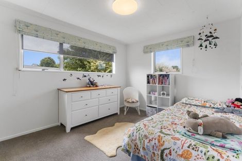 Photo of property in 14 Kempton Place, Richmond Heights, Taupo, 3330