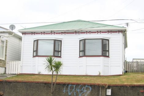 Photo of property in 11 Luxford Street, Berhampore, Wellington, 6023