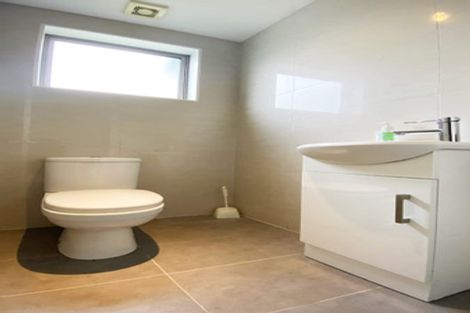 Photo of property in 3 Windfola Parkway, Takanini, 2112