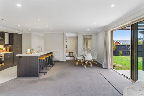 Photo of property in 59 Limes Avenue, Parklands, Christchurch, 8083