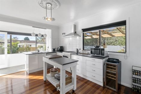 Photo of property in 13a Kawiu Road, Levin, 5510