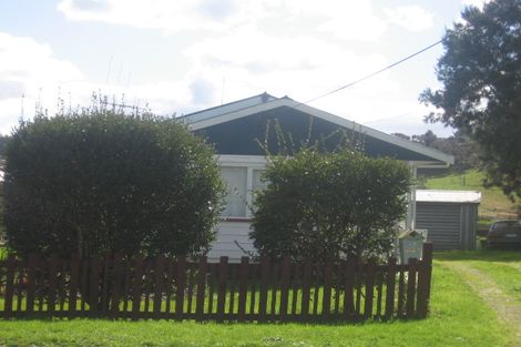 Photo of property in 29 Valley Road, Hikurangi, 0114