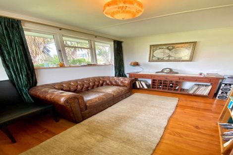 Photo of property in 12 Railway Road, Dunsandel, 7682