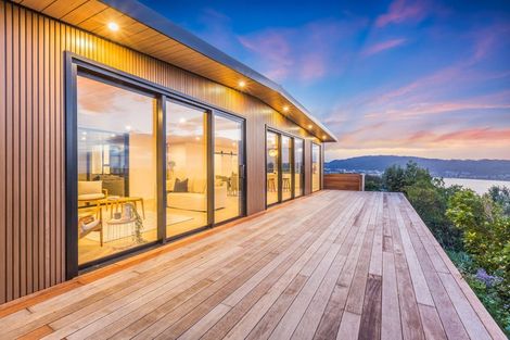 Photo of property in 11 Lauderdale Road, Papakowhai, Porirua, 5024