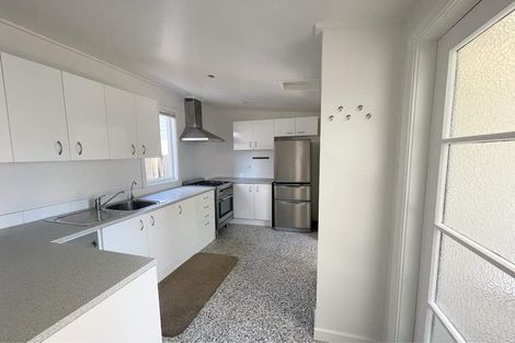 Photo of property in 52 Young Street, Saint Kilda, Dunedin, 9012