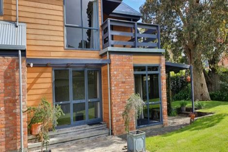 Photo of property in 21 Grey Street, College Estate, Whanganui, 4500