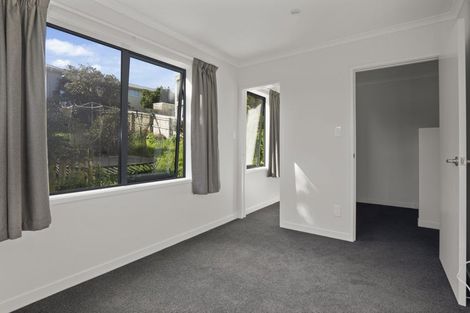 Photo of property in 5 Massey Street, Tawa, Wellington, 5028