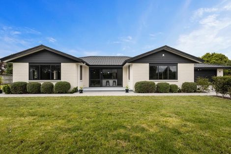 Photo of property in 59b Saint Kilda Road, Cambridge, 3434