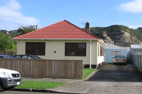 Photo of property in 47 Biddle Crescent, Taita, Lower Hutt, 5011