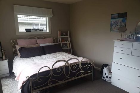 Photo of property in 37 Acacia Avenue, Upper Riccarton, Christchurch, 8041