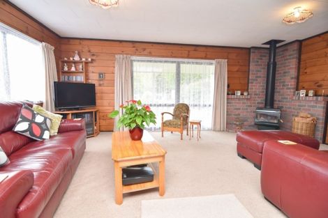 Photo of property in 12 Deller Drive, Carterton, 5713