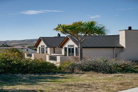 Photo of property in 52 The Dunes, Cromwell, 9310