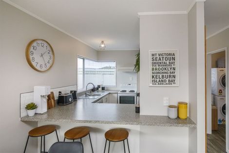 Photo of property in 102 Roberts Line, Kelvin Grove, Palmerston North, 4414