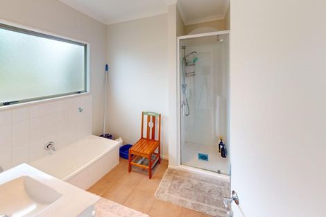 Photo of property in 24 Lydia Place, Kelvin Grove, Palmerston North, 4414