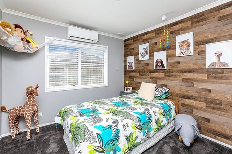 Photo of property in 5 Keene Drive, Bell Block, New Plymouth, 4312