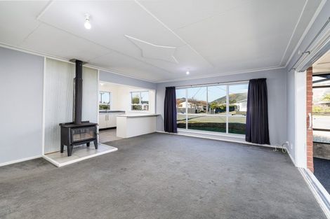 Photo of property in 6 Grace Street, Waimate, 7924