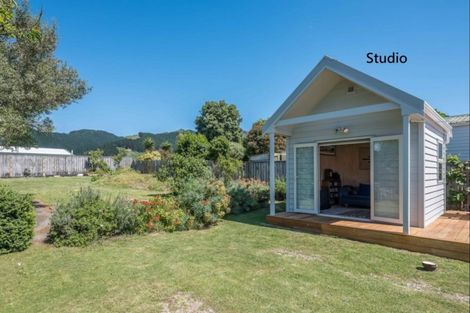Photo of property in 6 Horomona Road, Paekakariki, 5034