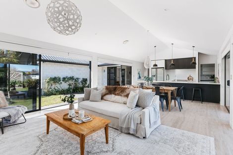 Photo of property in 7 Cavan Close, Omokoroa, 3114