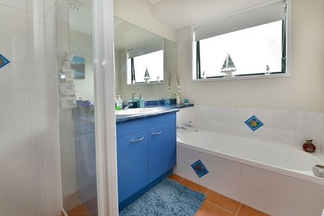 Photo of property in 57 Shelly Beach Road, Shelly Beach, Helensville, 0874