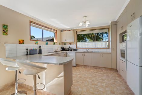 Photo of property in 20 Tyndale Place, Ilam, Christchurch, 8041