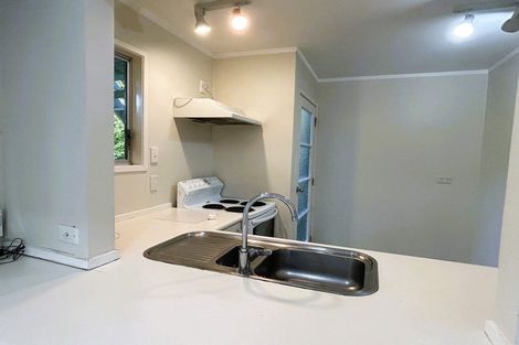 Photo of property in 2/40a Marlborough Avenue, Glenfield, Auckland, 0629