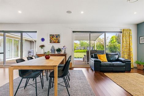 Photo of property in 6 Coachmans Road, Prebbleton, 7604