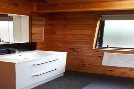 Photo of property in 21 Bunting Place, Woodend, 7610