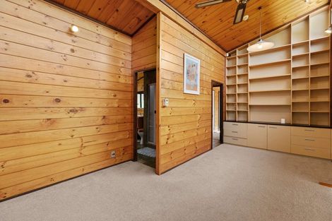 Photo of property in 14 Redmount Place, Red Hill, Papakura, 2110