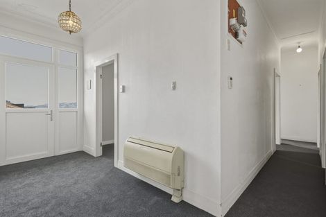 Photo of property in 37 Sutherland Street, Dunedin Central, Dunedin, 9016