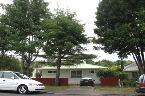 Photo of property in 112 Moore Street, Hillcrest, Auckland, 0627