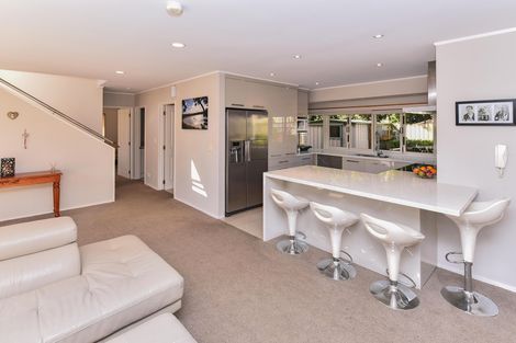 Photo of property in 102 Charles Prevost Drive, The Gardens, Auckland, 2105