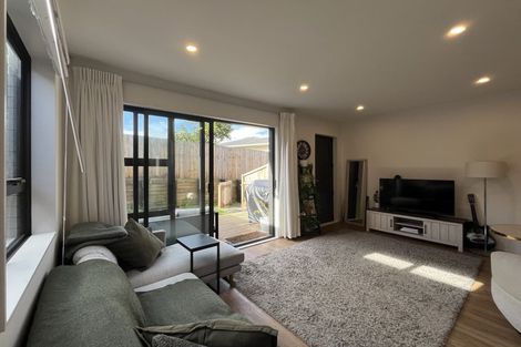 Photo of property in 7/22 Coniston Avenue, Te Atatu South, Auckland, 0610