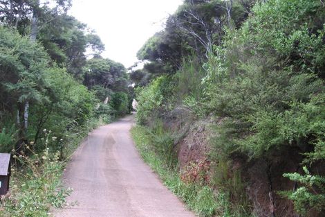 Photo of property in 9 Okoka Road, Omiha, Waiheke Island, 1081