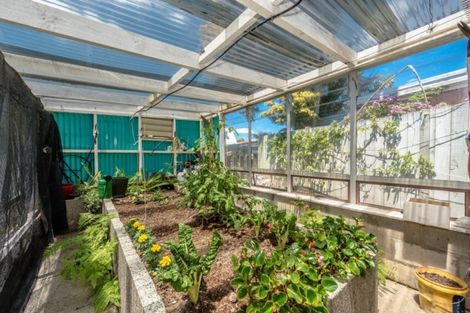 Photo of property in 23 Charles Crescent, Beerescourt, Hamilton, 3200