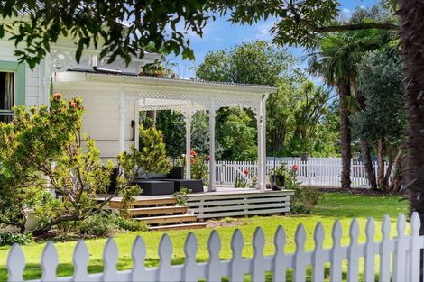 Photo of property in 15 Cheeseman Road, Inner Kaiti, Gisborne, 4010