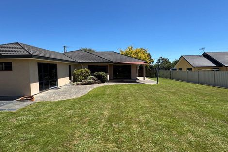 Photo of property in 8 Arataki Road, Havelock North, 4130