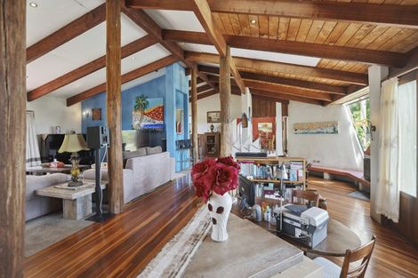 Photo of property in 90 Cedar Terrace, Stanmore Bay, Whangaparaoa, 0932